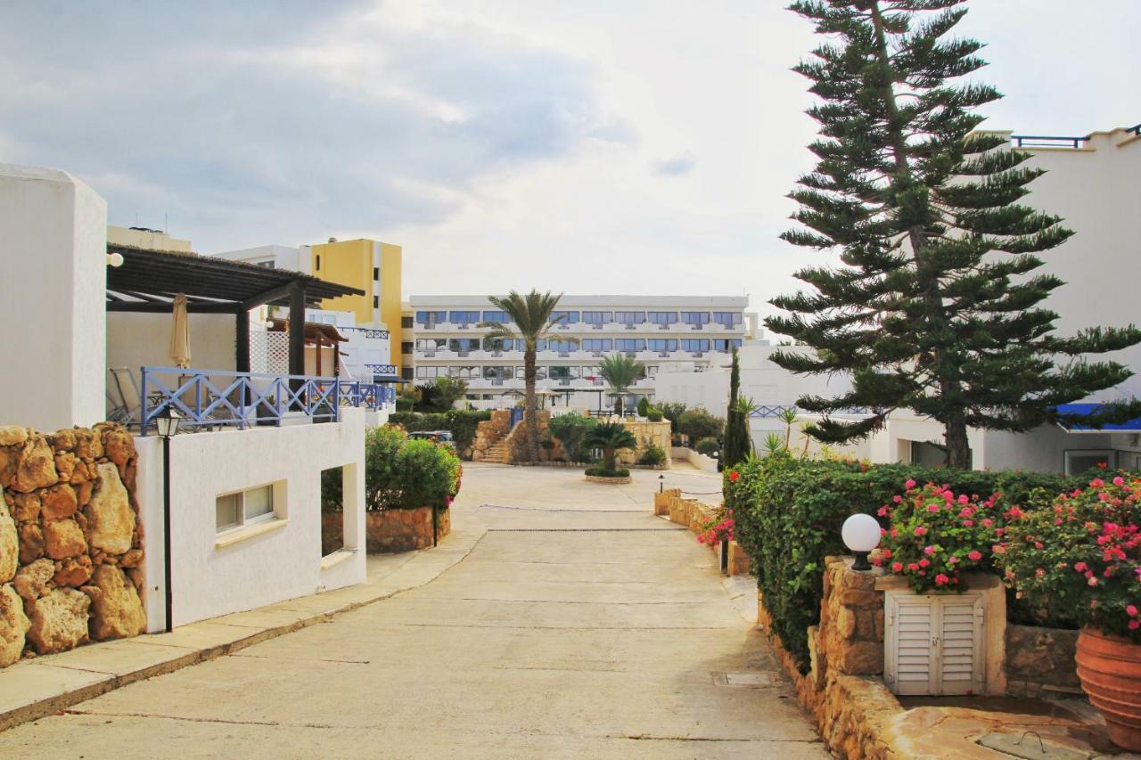 Sea Front Villa Vera Klorakas Eksteriør billede